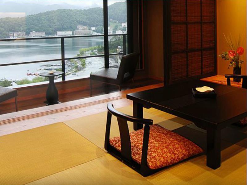 Rakuyu Hotel Fujikawaguchiko Exterior foto